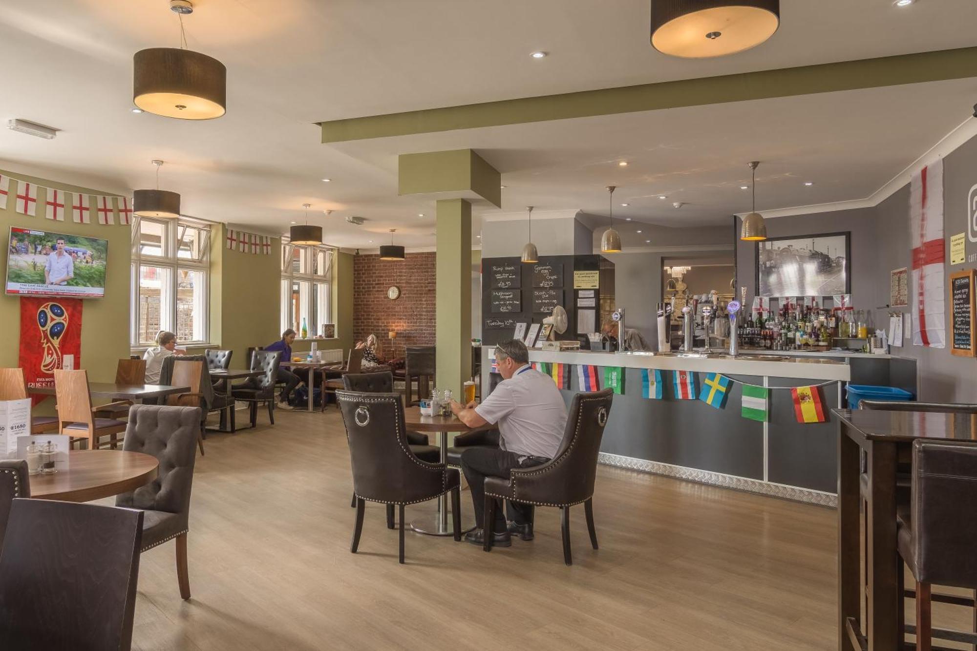 Crewe Arms Hotel Eksteriør billede